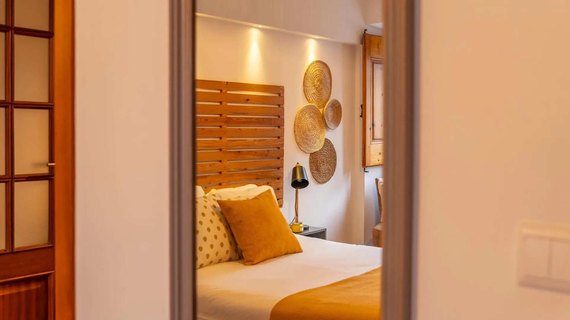Superb Apartments Overlooking Graça in Lisboa Portugal