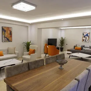 joli-duplex-au-coeur-de-marrakech.marrakeshhotelsmorocco.com/