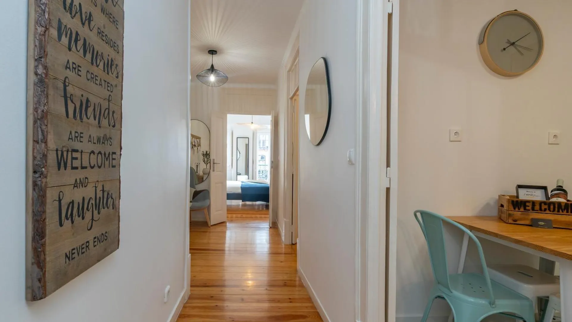 Superb Apartments Overlooking Graca In Lisbon