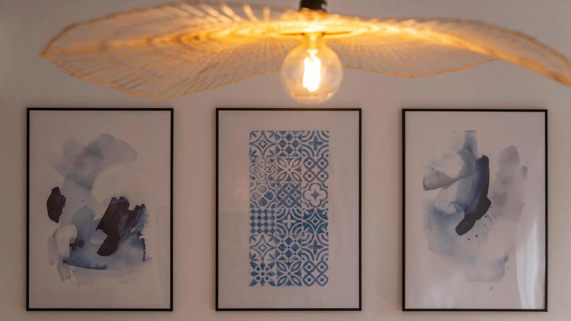 Superb Apartments Overlooking Graca In Lisbon